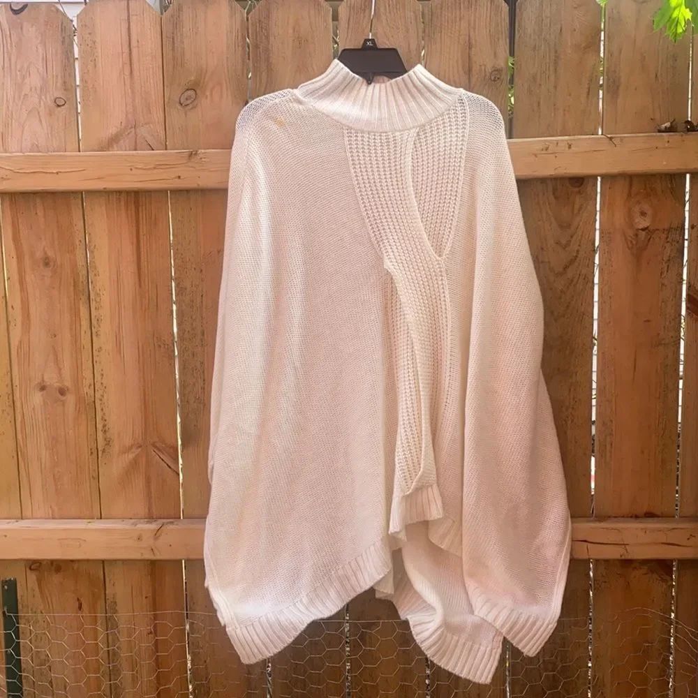 New York and company ivory shawl